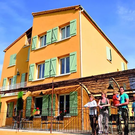 Le Domaine Du Grand Luberon Village de vacances Céreste